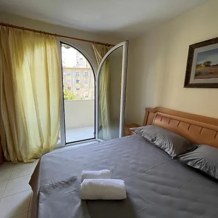 Flora Center Apartment Tirana