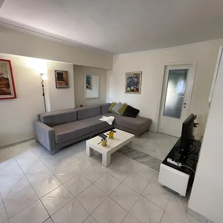 Flora Center Apartment