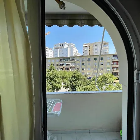 Apartment Flora Center Tirana